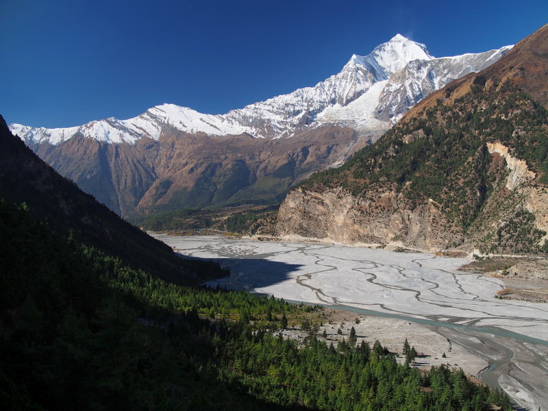 Kali Gandaki river and Dhaulagiri