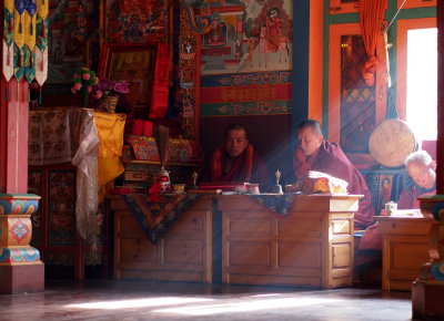 monks in Upper Pisang