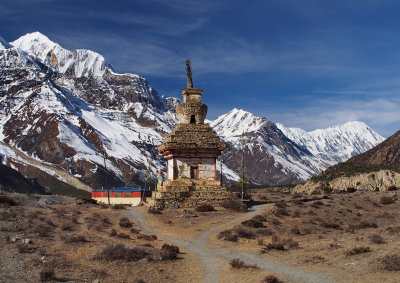 Choerte between Ngawal and Julu