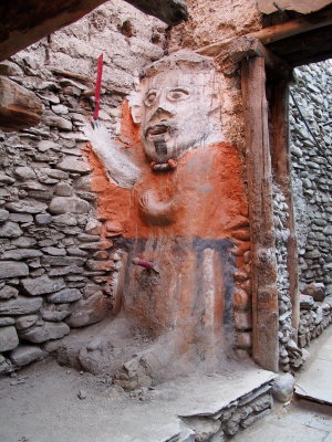 famous sculpture in Kagbeni