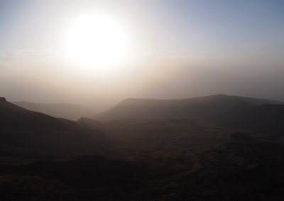 Morgenstimmung Aufstieg Aragats.jpg