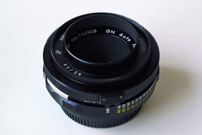 Nikon F hood for GN 45mmF/2.8