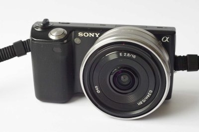 Sony E16mm F2.8 (E mount)