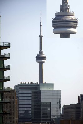 CN Tower @f4 a7