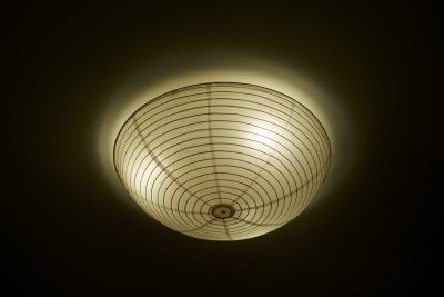 A ceiling light @f2 D800E