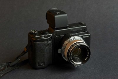 Canon LTM 35/1.8 with RICOH GXR-M (aka A12)