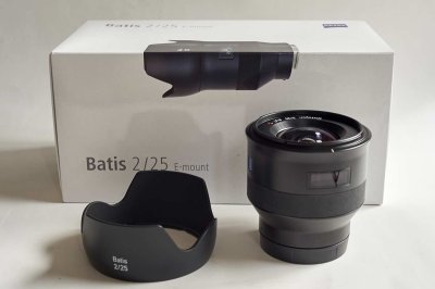 Carl Zeiss Batis 2/25 FE