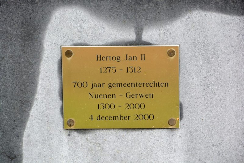 Nuenen, hertog Jan II 12, 2014.jpg
