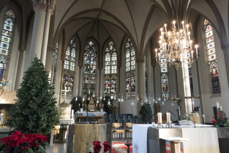 Deventer, RK Heilig Hart kerk [011], 2014, 2068.jpg