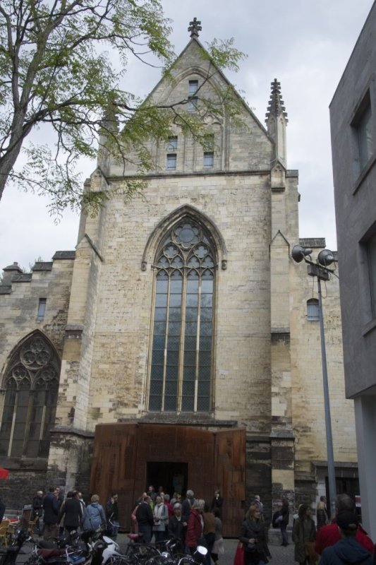 Maastricht Voorm Dominicanenkerk buitenzijde 2016 [011] 7603.jpg