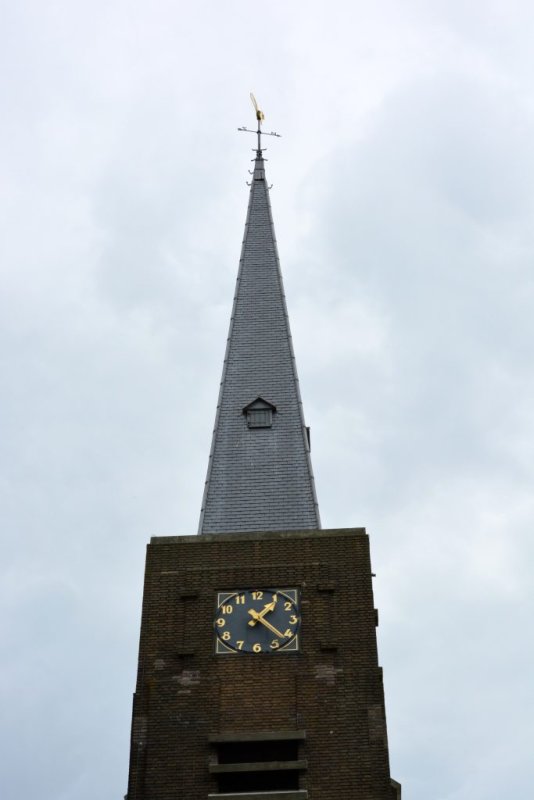 Zuid Beijerland, prot gem Eendrachtskerk 16, 2016.jpg