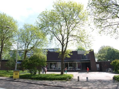 Waddinxveen, prot gem Ontmoetingskerk 11, 2013.jpg