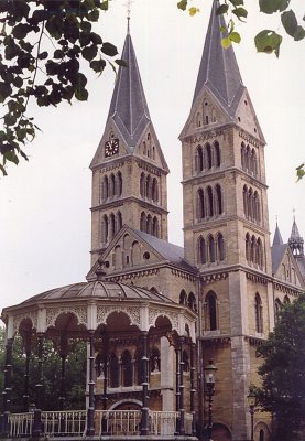 Roermond, RK Munsterkerk [038].jpg