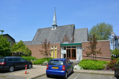 Zevenhuizen, geref Ontmoetingskerk 16, 2013.jpg