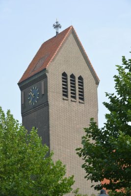 Leuth, RK Remigiuskerk 14, 2013.jpg