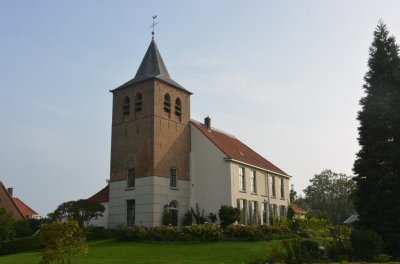 Ooij, voorm prot kerk 13, 2013.jpg