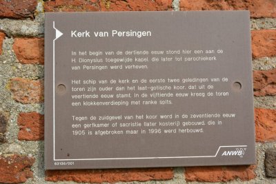 Persingen, kerkje info, 2013.jpg