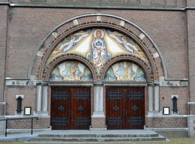 Nijmegen, RK Titus Brandsma gedachteniskerk 13, 2013.jpg