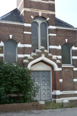 Nijmegen, RK voorm heilig hartkerk 14, 2013.jpg