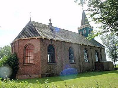 Hieslum, voorm protestantse kerk nu Stichting 13 [004], 2013.jpg