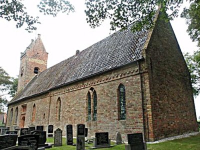 Finkum, kerk 14 st Alde Fryske Tsjerken [004], 2013.jpg