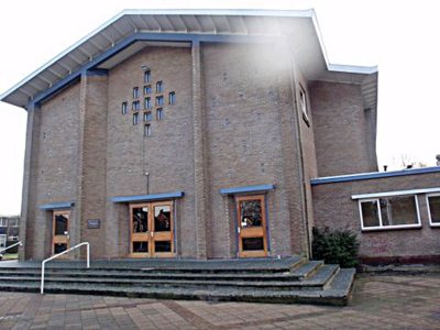Hoogeveen, PKN Goede Herderkerk 15 [004], 2014.jpg