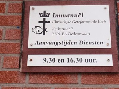 Dedemsvaart, chr geref kerk Immanuelkerk 11 [004], 2014.jpg