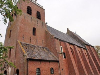 Pieterburen, NH Petruskerk 13 [004], 2014.jpg