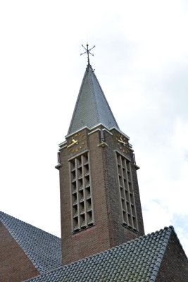 Oldenzaal, prot gem Hofkerk 17, 2014.jpg