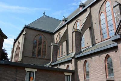Oldenzaal, RK st Antonius van Paduakerk 18, 2014.jpg