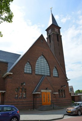 Enschede, geref kerk 11, 2014.jpg