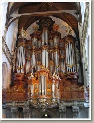 Amsterdam, Oude Kerk orgel van Christiaan Vater en Caspar Muller 1724.jpg