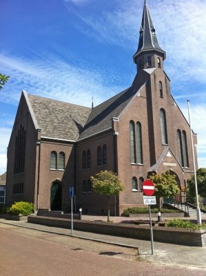 Coevorden, geref kerk 15 [011], 2014.jpg