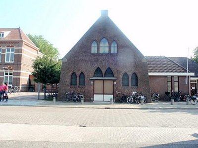 Meppel, chr geref kerk De Hoeksteen 12 [004], 2014.jpg