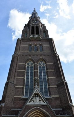 Eindhoven, RK Petruskerk 12, 2014.jpg