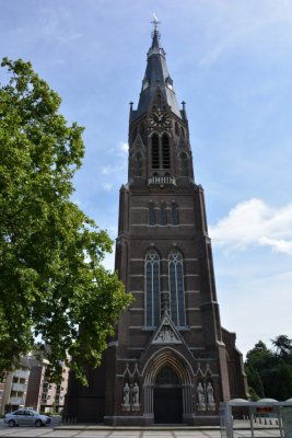 Eindhoven, RK Petruskerk 18, 2014.jpg