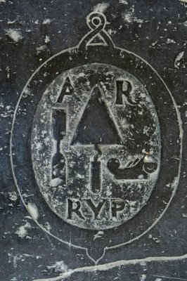 Alkmaar, voorm. NH Grote Kerk Rondgang Grafsteen 9975 [011], 2014.jpg