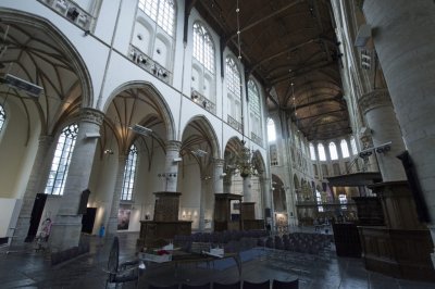 Alkmaar, voorm. NH Grote Kerk binnenzijde uit eind schip 0106 [011], 2014.jpg
