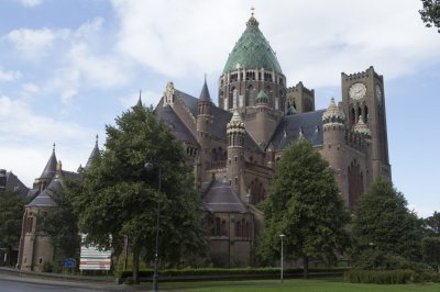 Haarlem, RK Kathedrale basiliek Sint Bavo aan buitenzijde [011], 2014 0590_1.jpg
