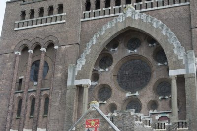 Haarlem, RK Kathedrale basiliek Sint Bavo aan buitenzijde [011], 2014 0772.jpg