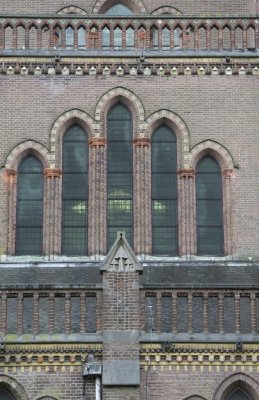 Haarlem, RK Kathedrale basiliek Sint Bavo aan buitenzijde [011], 2014 0778.jpg