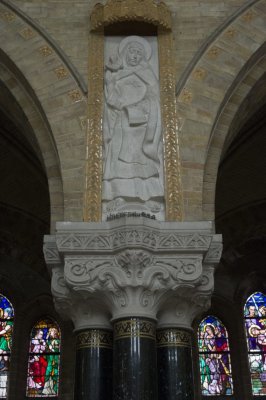 Haarlem, RK Kathedrale basiliek Sint Bavo beeld Theresia van Avila [011], 2014 0671.jpg