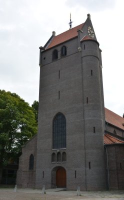 Eindhoven, RK olv van Lourdeskerk 15, 2014.jpg
