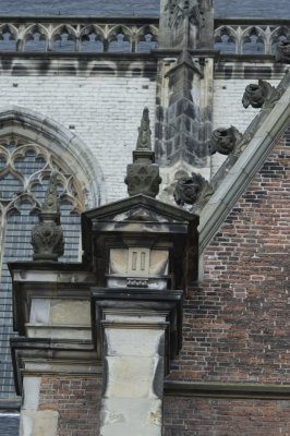 Haarlem, prot gem Grote of Sint Bavokerk aan buitenzijde [011], 2014 1094.jpg