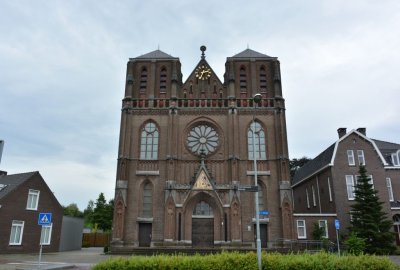 Eindhoven, RK Martinuskerk 11, 2014.jpg