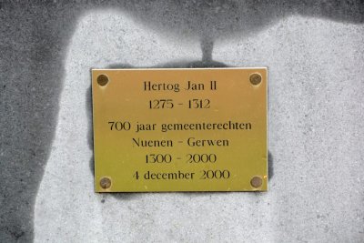 Nuenen, hertog Jan II 12, 2014.jpg