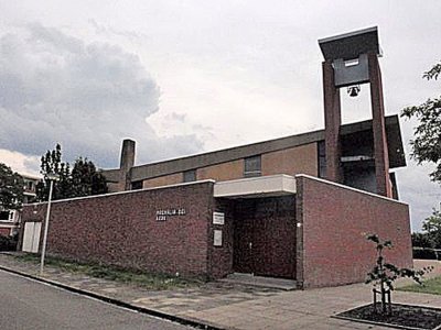Groningen, ger gem Magnalia Dei Kerk 17 [004], 2014.jpg