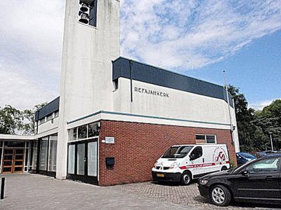 Groningen, geref kerk vrijgem Refajah kerk 11 [004] 2014.jpg