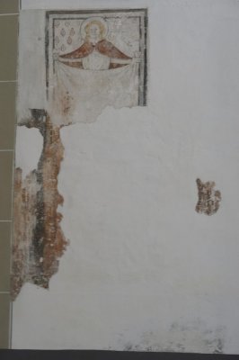 Zutphen, prot gem Walburgiskerk schildering muur [011], 2014 1168.jpg