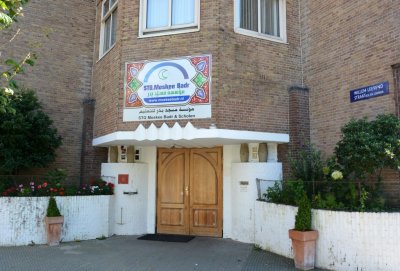 Amsterdam, moskee Badr 21 Marokkaans, 2014.jpg